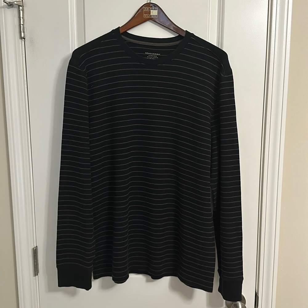 Black/Gray Waffle Stripe Fitted Crewneck long sleeve shirt Banana Republic Sz XL